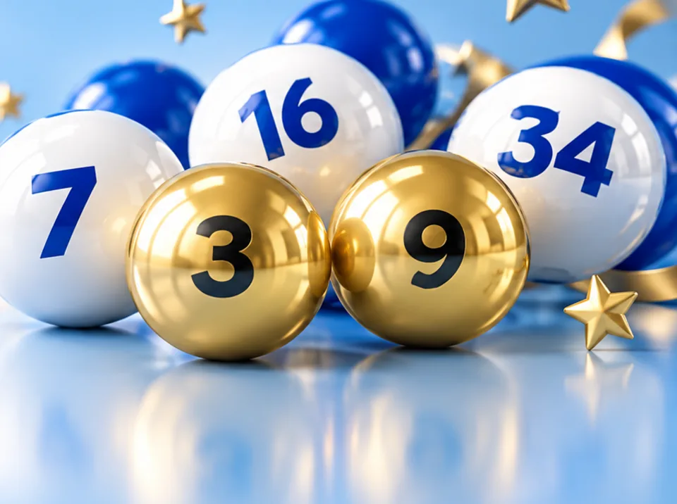 Så rättar du Eurojackpot – guldfärgade kulor med stjärnnummer bredvid vita kulor med huvudnummer